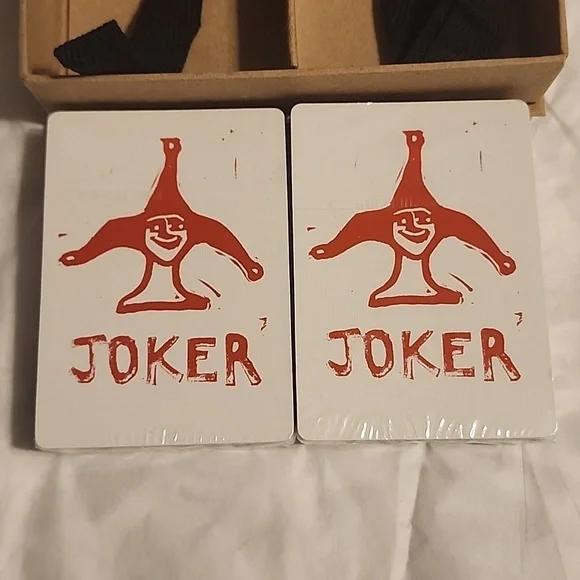 Coach x Hugo Guinness Playing Cards 2012 - Picture 3 of 5